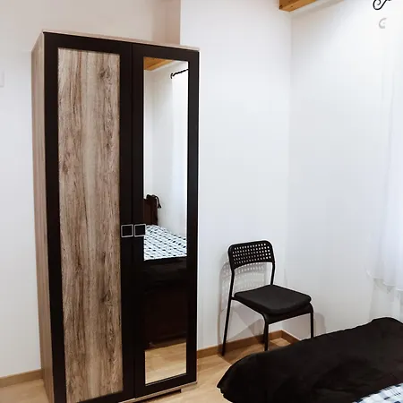 דירה Vizituender Pihenopark Újhartyán