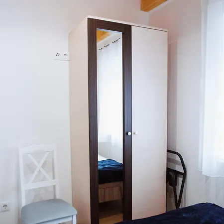 Vizituender Pihenopark Újhartyán